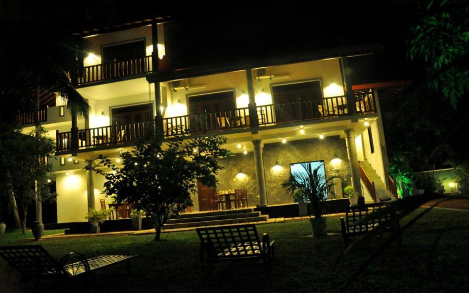 Canal Villa Bentota Exterior foto